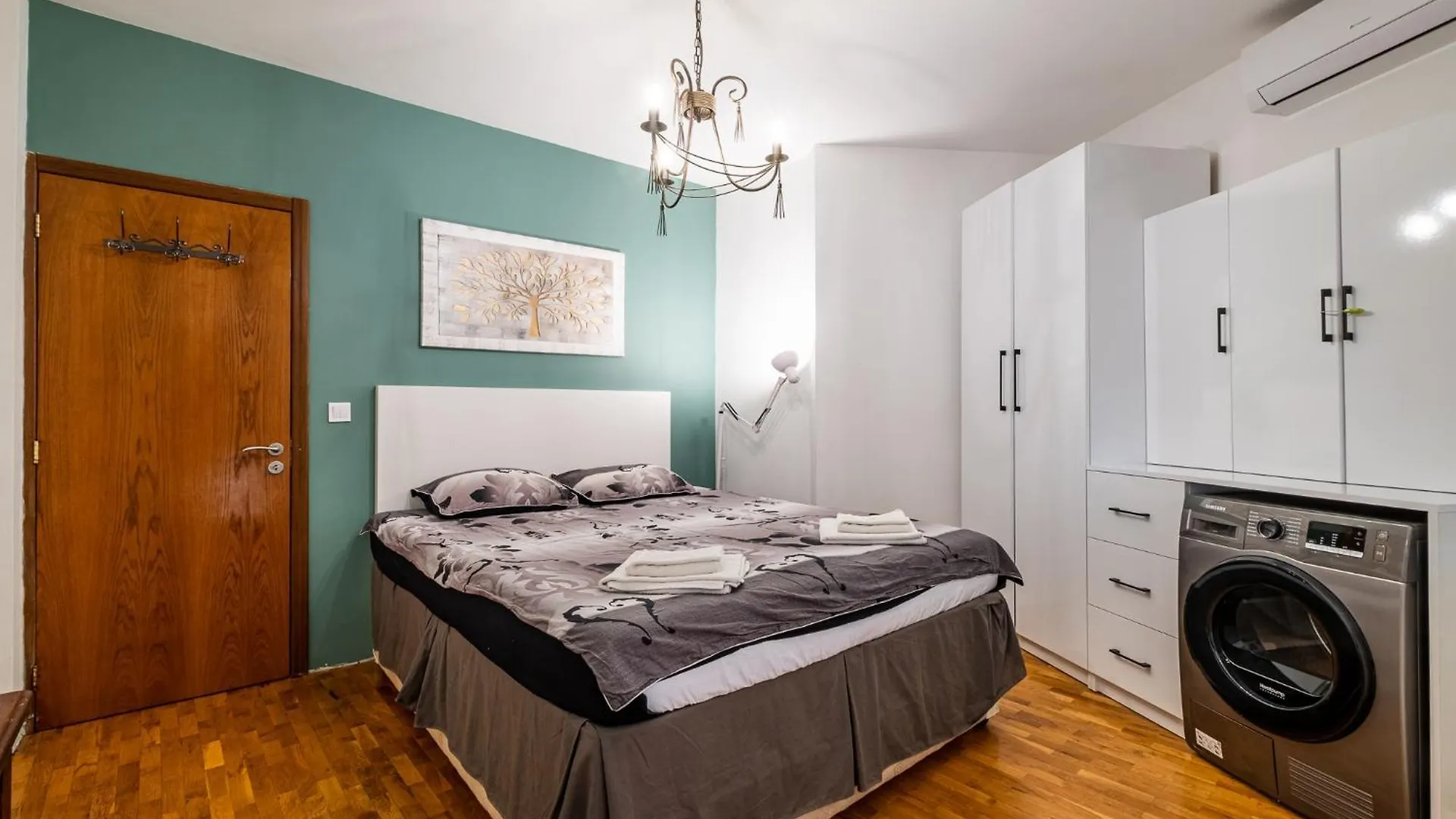 Roman Thermae 2Bdrm Sunny Apartment Varna Bulgarien
