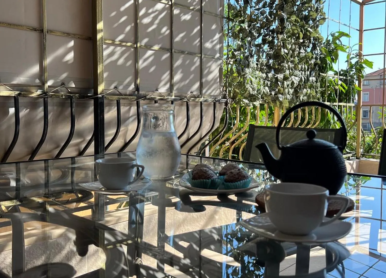 Roman Thermae 2Bdrm Sunny Apartment Varna