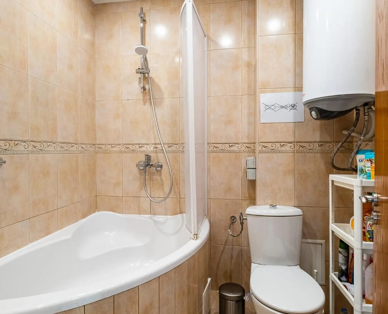 Roman Thermae 2Bdrm Sunny Apartment Varna